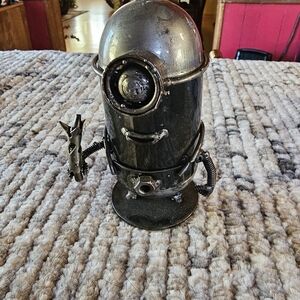 Metal Robot Sculpture